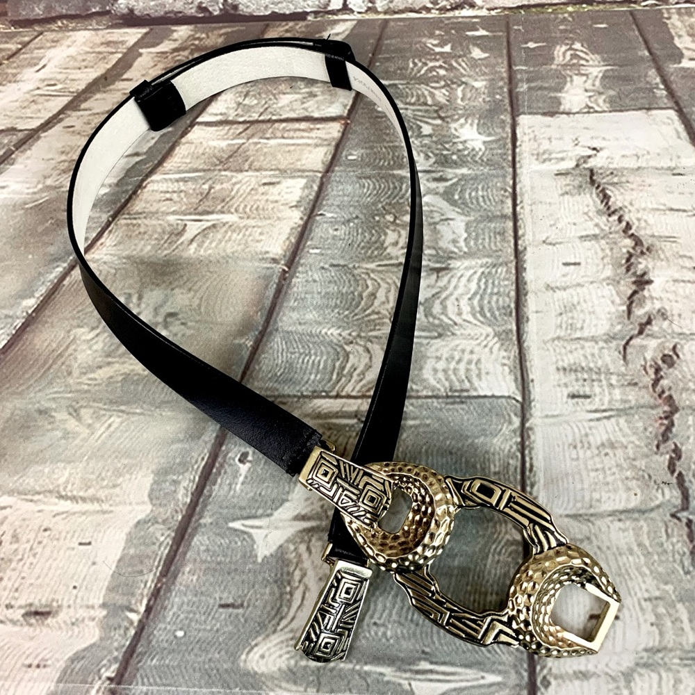 Chicos Black Leather Hammer Metal Adjust Belt SM